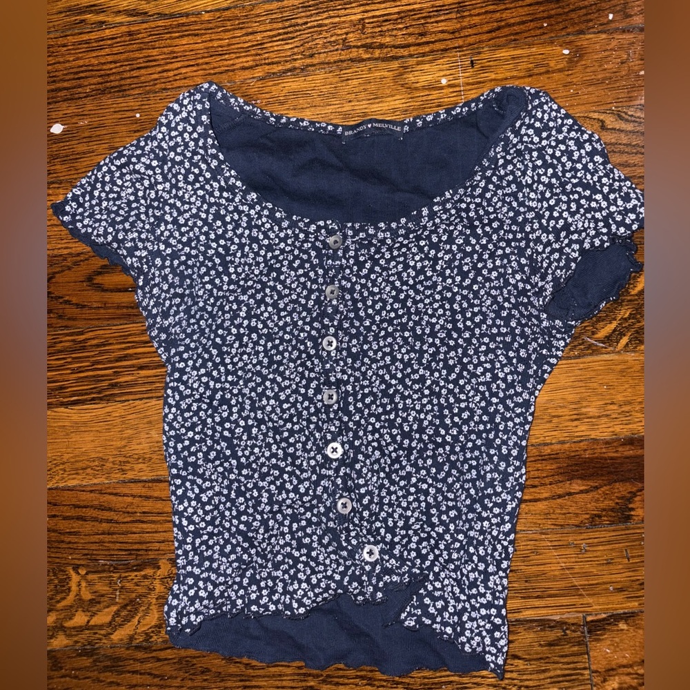 Brandy Melville Tee